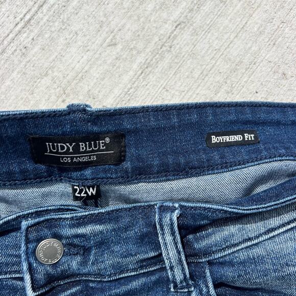 Judy Blue Los Angeles Charleston Distressed High Waist Boyfriend Fit Jeans 22W - Picture 2 of 5